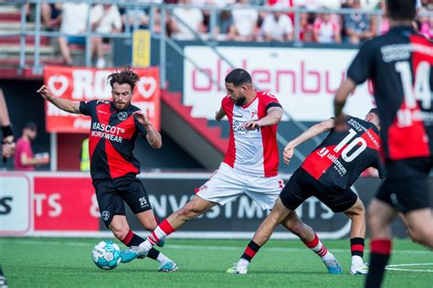 Almere City beat Emmen in play-off for promotion to Eredivisie ...