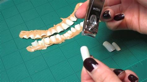 How to Make Inexpensive SFX Teeth - YouTube | Fake teeth halloween, Diy ...