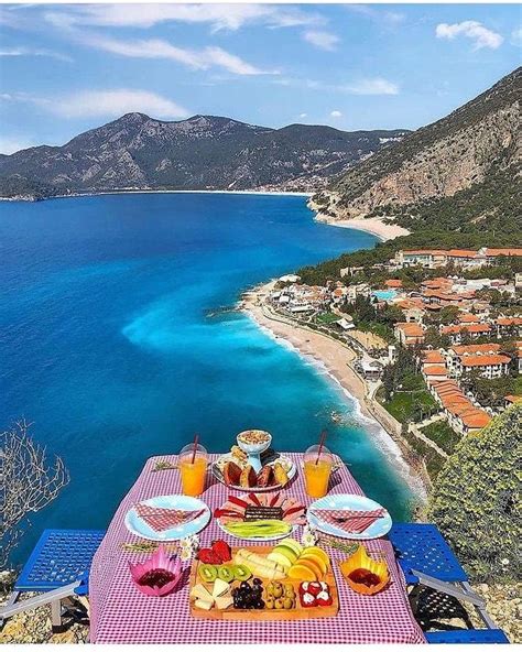 Ölüdeniz: Exploring the Enchanting Blue Lagoon in Turkey