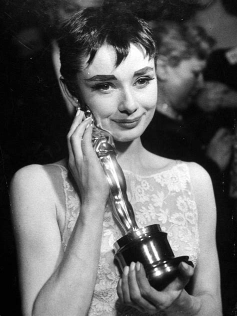 Audrey Hepburn: The World's Most Iconic Introvert | Do You Remember?