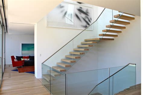 FLOATING | STRAIGHT STAIRS WOOD TRE-566 - Wood stairs from EeStairs | Architonic