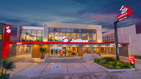 Level Up Joy: Jollibee Katipunan provides a glimpse of the future - GadgetMatch