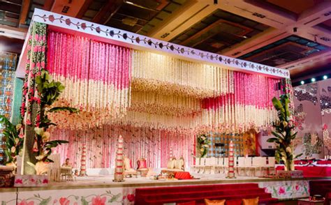 15 Latest Marriage Decoration Ideas To Make Your Wedding Stage Look Glamorous