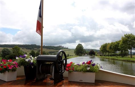 A Taste of Burgundy: A Canal Cruise in Pictures - The Untours Blog