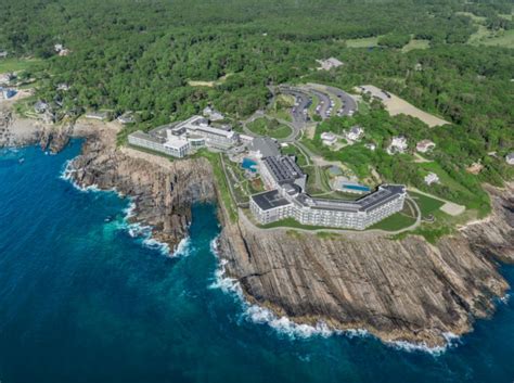 You'll Want To Stay At This Cliffside Hotel In Maine With The Most Magnificent Views in 2020 ...