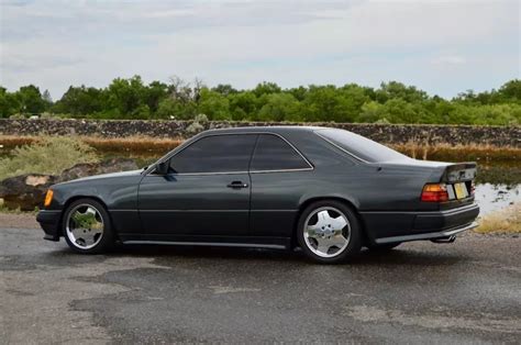 Do you agree, that W124 coupe is still one of the best looking Mercedes ...