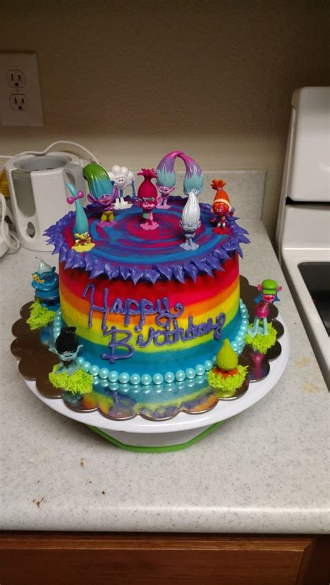 Rainbow Trolls cake with figurines | Trolls cake, Cake, Desserts