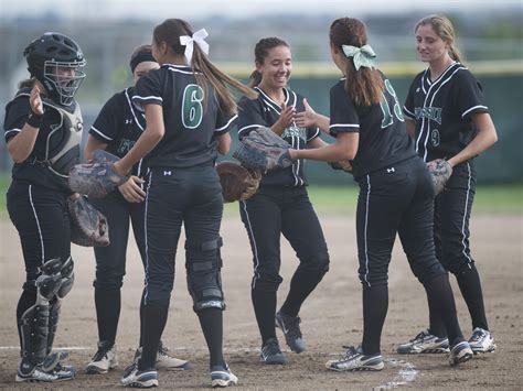 18 named to All-Area softball teams | USA TODAY High School Sports