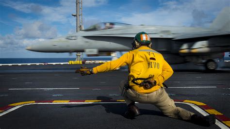 USS Carl Vinson crew tests skills during COMPTUEX | Commander, U.S. Pacific Fleet