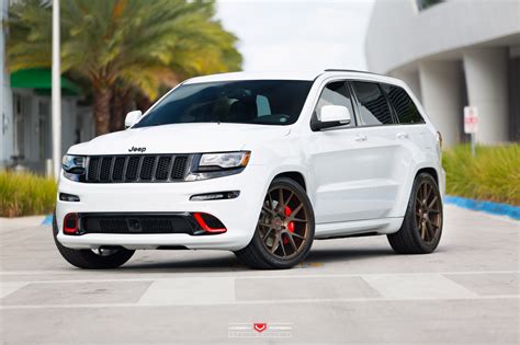 Jeep SRT8 on Vossen Forged VPS-306