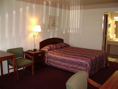 TIFFIN MOTEL $55 ($̶6̶0̶) - Updated 2018 Prices & Reviews - Ohio ...