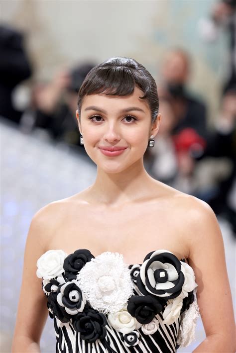 Olivia Rodrigo Channeled Audrey Hepburn’s Iconic Beauty at the 2023 Met ...