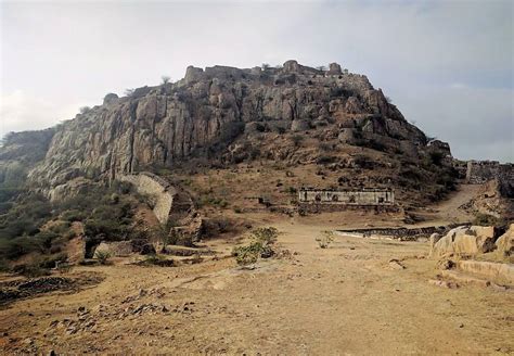 Gooty Fort Anantapur, Information, Timings, History & Entry Fee