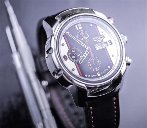 Zero West CR-1 Cafe Racer 1950s Chronograph Watch Review - WatchReviewBlog