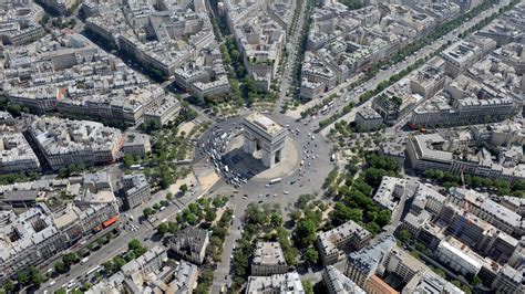 Le baron Haussmann et les gigantesques travaux qui ont modernisé Paris | Aujourd'hui l'histoire