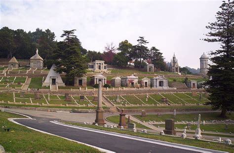 Why You Should Visit Mountain View Cemetery, Oakland