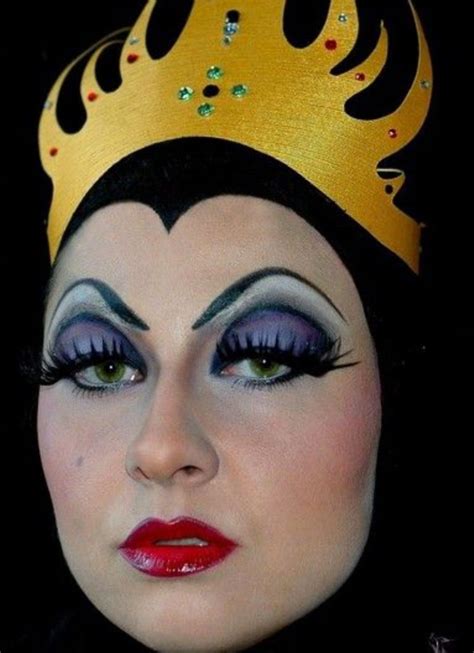 Pin by M Robinson on Disney Bound/Dapper Day | Witch makeup, Snow white witch, Halloween ...