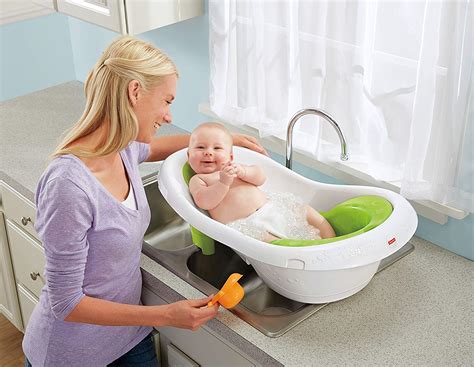 Top 10 Best Baby Bathtubs in 2021 Reviews | Buyer's Guide