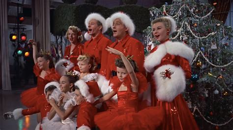 Why The Final Scene Of White Christmas Was Reshot Without Bing Crosby ...