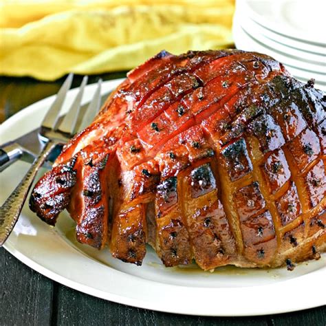 How To Cook A Smoked Ham - EverydayMaven™