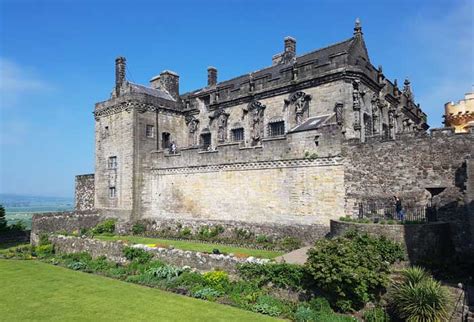 Stirling Castle Tour from Glasgow - Spectacular Iconic Castle Experience