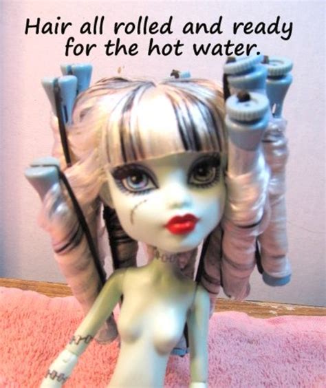 How to Curl Your Barbie or Monster High Doll's Hair - FeltMagnet