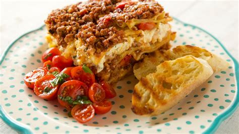 Loaf Pan Lasagna Recipe | Ree Drummond | Food Network