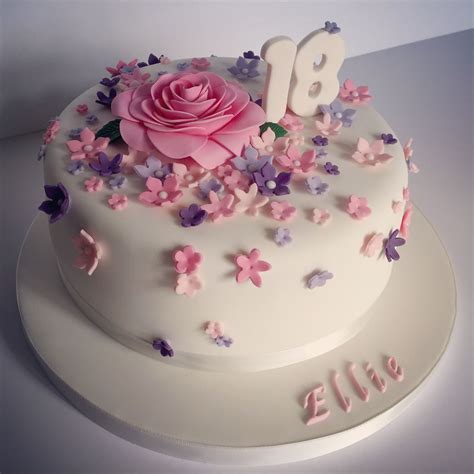 Birthday Cakes For Ladies Pretty 18th Birthday Cake For Pretty Girl ...