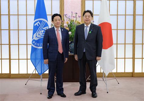 FAO Director-General pays a visit to Japan to strengthen collaboration ...