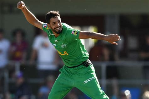 Pakistan's Haris Rauf Takes Hat-trick for Melbourne Stars