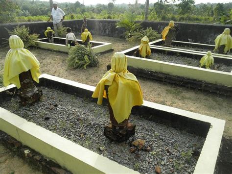 SENI LAMA MELAYU (MALAY OLDEN ART): Makam (Tomb of) Bendahara Tun Abbas