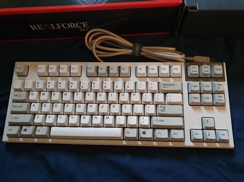 Realforce R2 PFU Limited Edition Mechanical Keyboard (Topre, Ivory, 45G silent), Computers ...