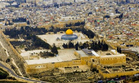 Palestinian expert claims Israel is "Building the Third Temple Under ...