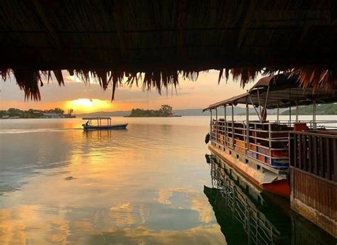 Lago Petén Itzá En Petén 🛶 | Imperio Chapin