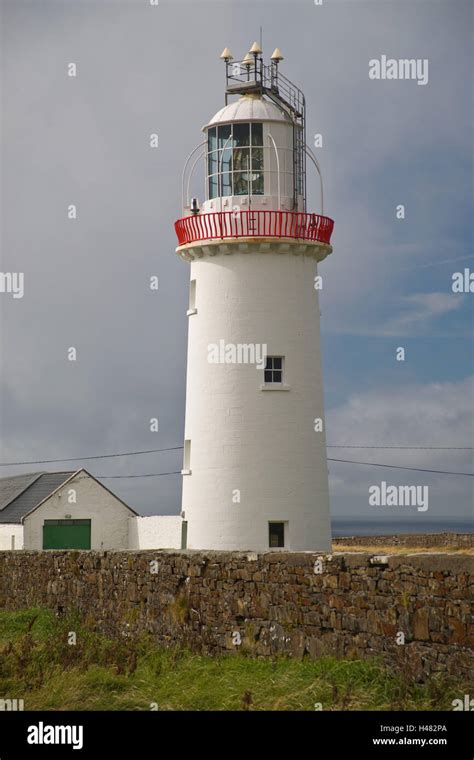 Ireland, loop Head Lighthouse Stock Photo - Alamy