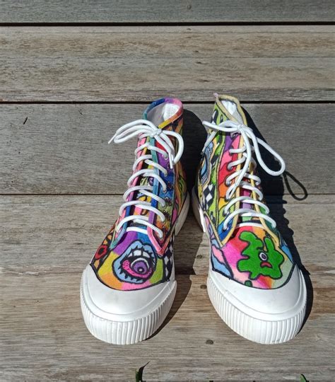 Custom graffiti shoes | Etsy