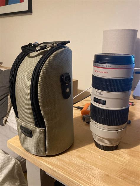 Canon EF 70-200mm F/2.8 EF IS L USM Lens _ Excellent condition 4960999009940 | eBay