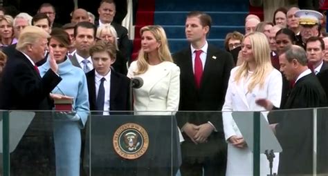 File:Trump Family Hand Up.jpg - Wikimedia Commons