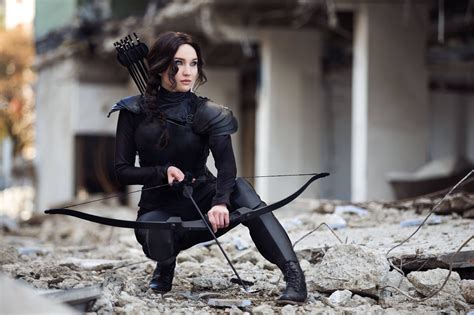 Elarte Cosplay: The Hunger Games - Katniss Everdeen Cosplay