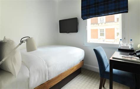 Radisson Blu Edwardian, Kenilworth Deals & Reviews, London | LateRooms.com