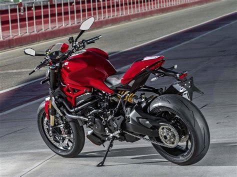 Ducati Monster 1200 R unveiled at 2015 Frankfurt Motor Show - ZigWheels