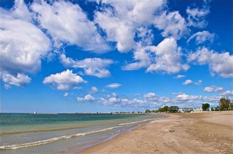 Cobourg beach in summertime, Ontario, Canada | Canada pictures, Places to go, Scenery