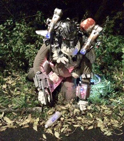 PREDATOR COSPLAY by NICEGUYDOC on DeviantArt