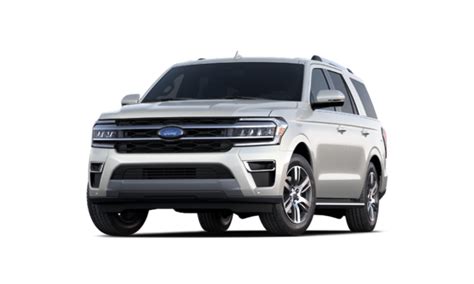 Compare the 2023 Ford Explorer to the 2023 Ford Expedition in Bay Shore, NY | Newins Bay Shore ...