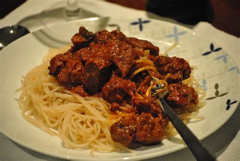 Food to Culture: Slow Cooked Kokkinisto Beef with Mushrooms & Spaghetti