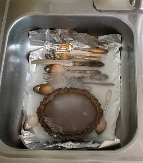 This recipe for how to clean silver with baking soda and aluminum foil ...