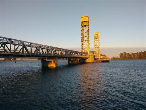 Rio Vista bridge reopens to vehicle traffic