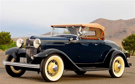 1932 Ford V8 Roadster HD desktop wallpaper : Widescreen : High Definition : Fullscreen