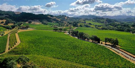 Alexander Valley Wine Tasting Itinerary - WineryHunt Sonoma