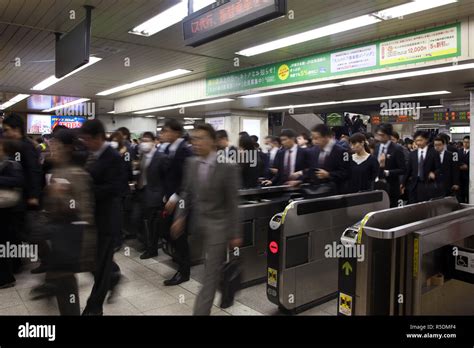 Shimbashi station, Tokyo, Japan Stock Photo - Alamy